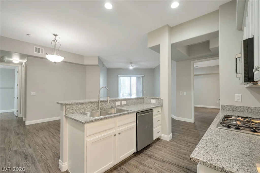 50 Serene, Las Vegas, NV 89123