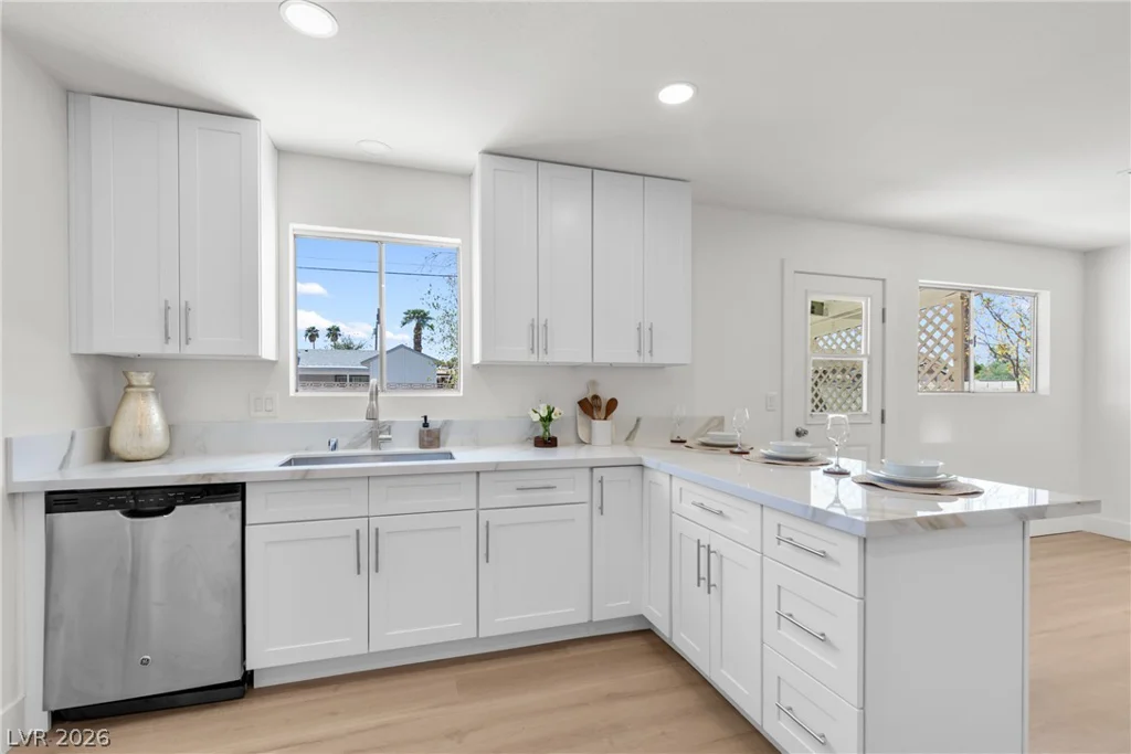 4825 Patterson, Las Vegas, NV 89104