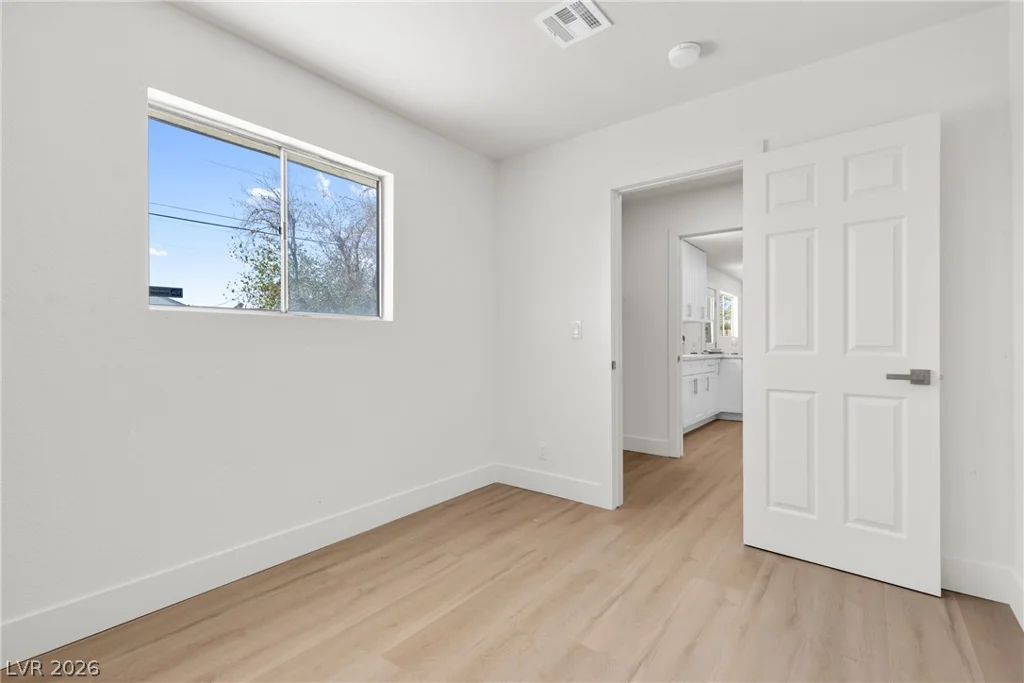 4825 Patterson, Las Vegas, NV 89104