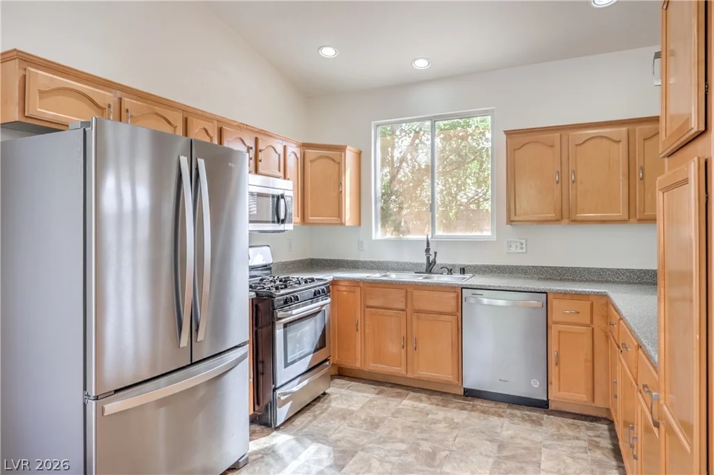 202 Twin Creek, Henderson, NV 89074