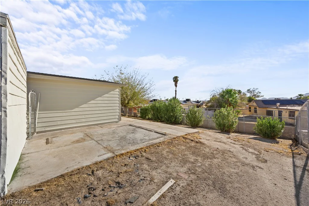 2608 Englestad, North Las Vegas, NV 89030