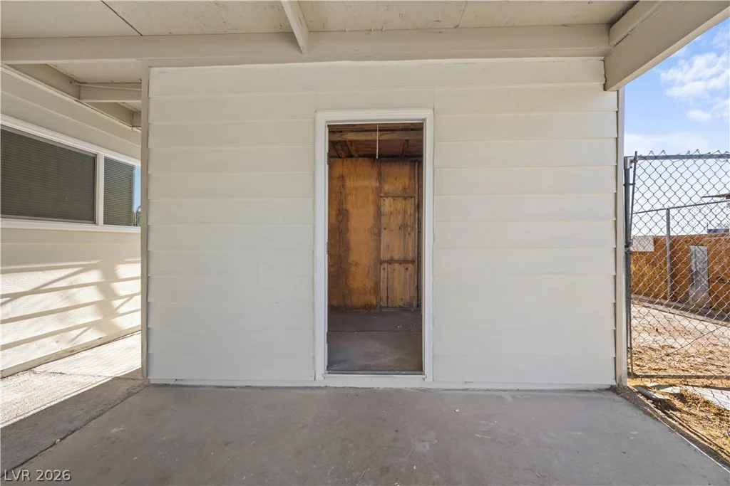 2608 Englestad, North Las Vegas, NV 89030