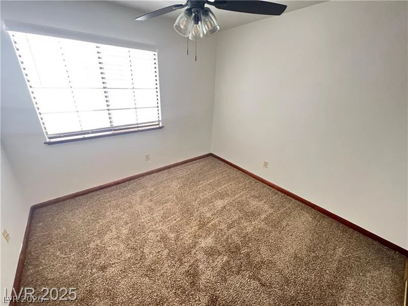 5242 Dickens, Las Vegas, NV 89119