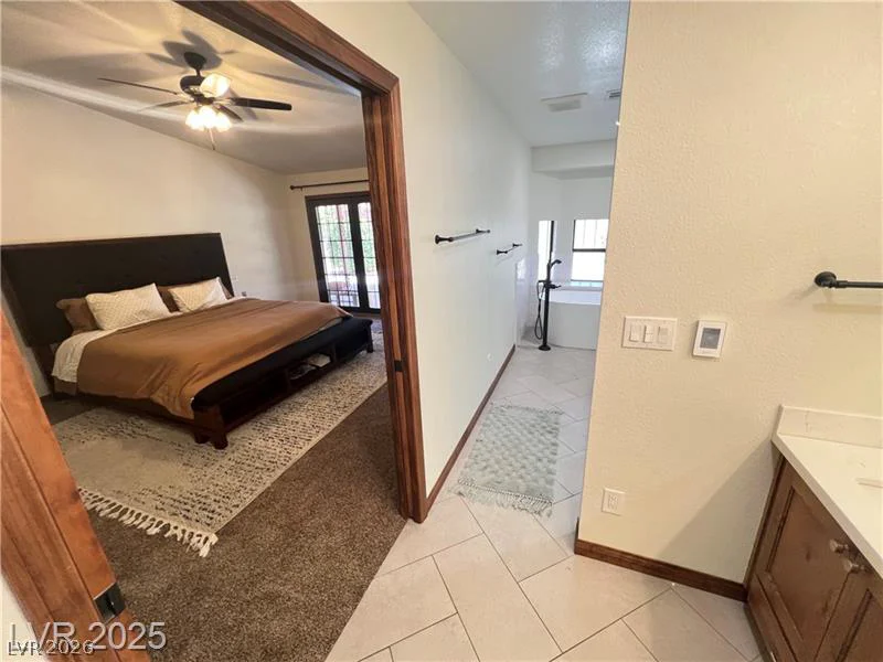 5242 Dickens, Las Vegas, NV 89119