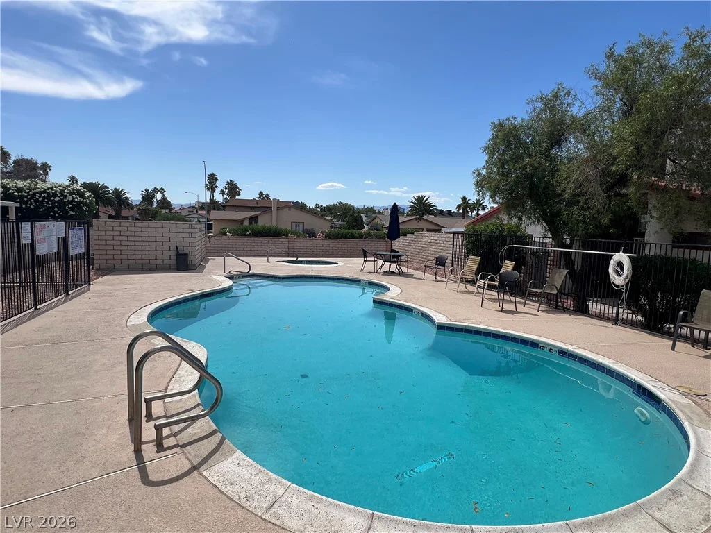 5242 Dickens, Las Vegas, NV 89119