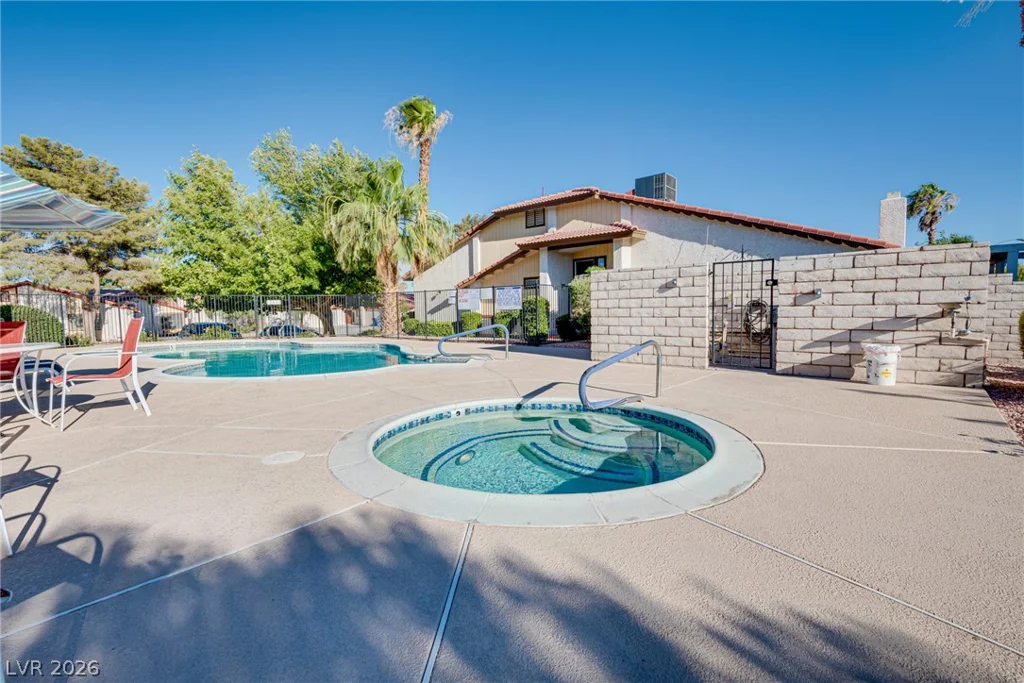 5242 Dickens, Las Vegas, NV 89119