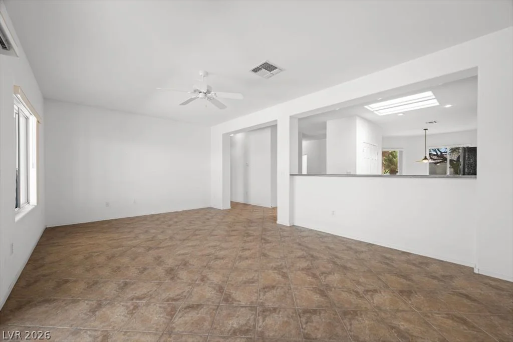 2656 Grand Forks, Henderson, NV 89052