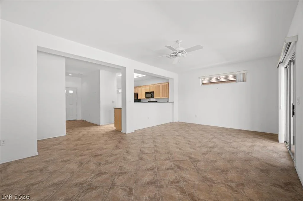 2656 Grand Forks, Henderson, NV 89052