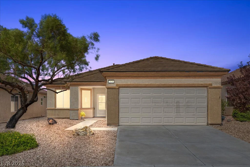 2656 Grand Forks, Henderson, NV 89052