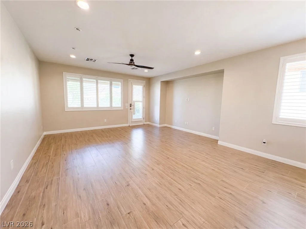 69 Via Di Mello, Henderson, NV 89011