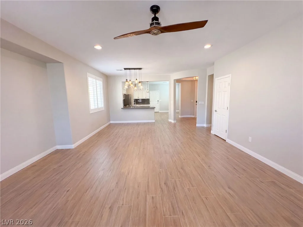 69 Via Di Mello, Henderson, NV 89011