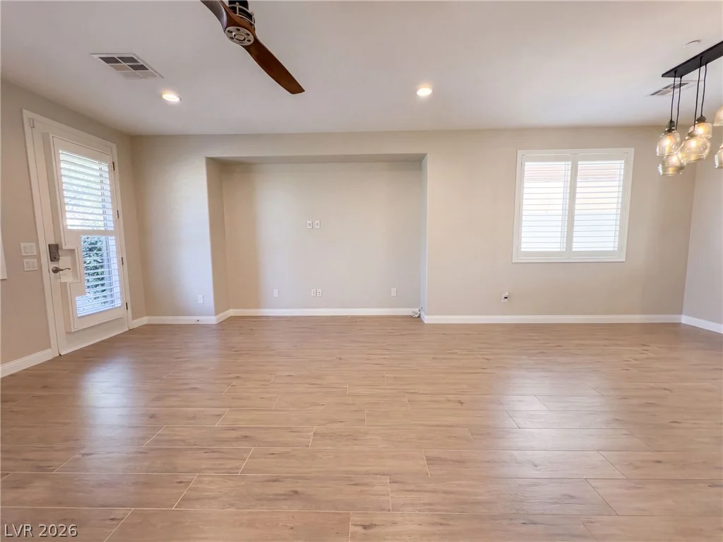 69 Via Di Mello, Henderson, NV 89011