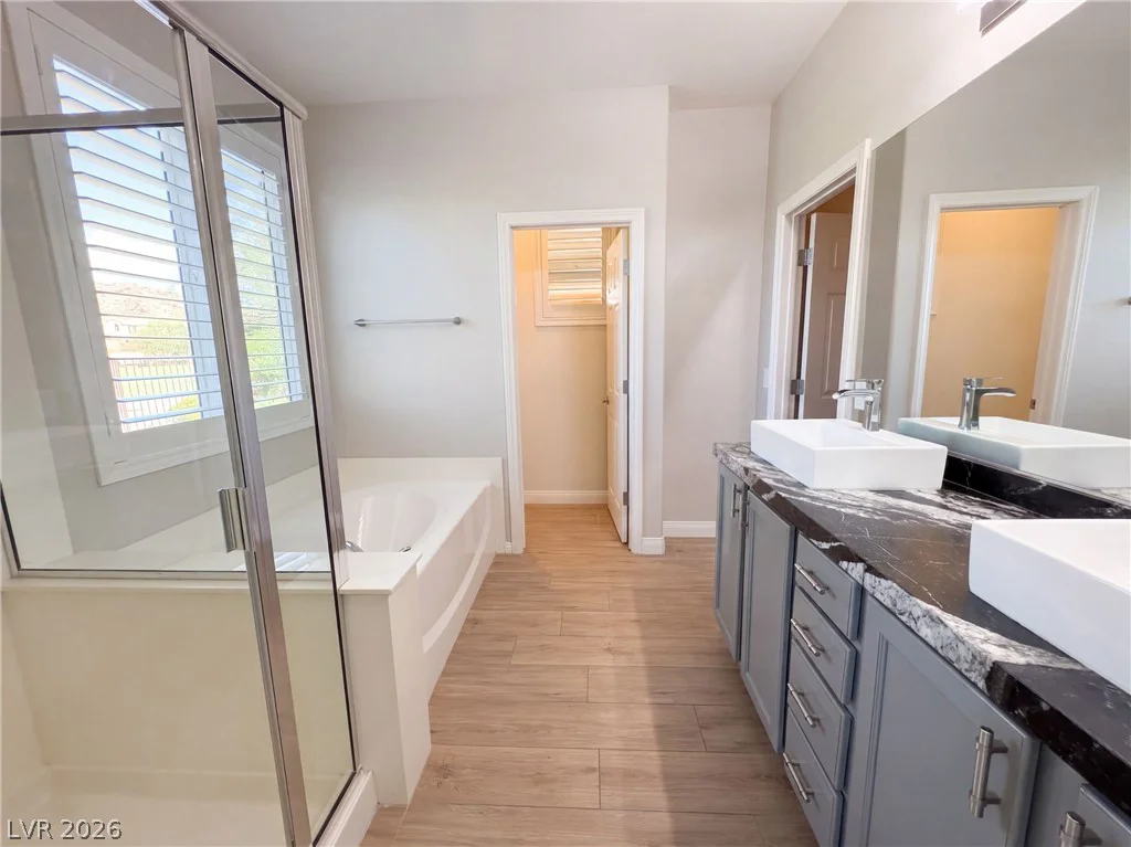 69 Via Di Mello, Henderson, NV 89011
