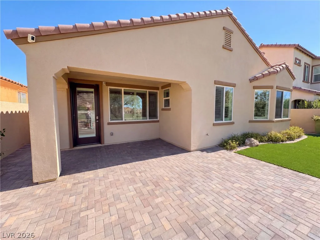 69 Via Di Mello, Henderson, NV 89011