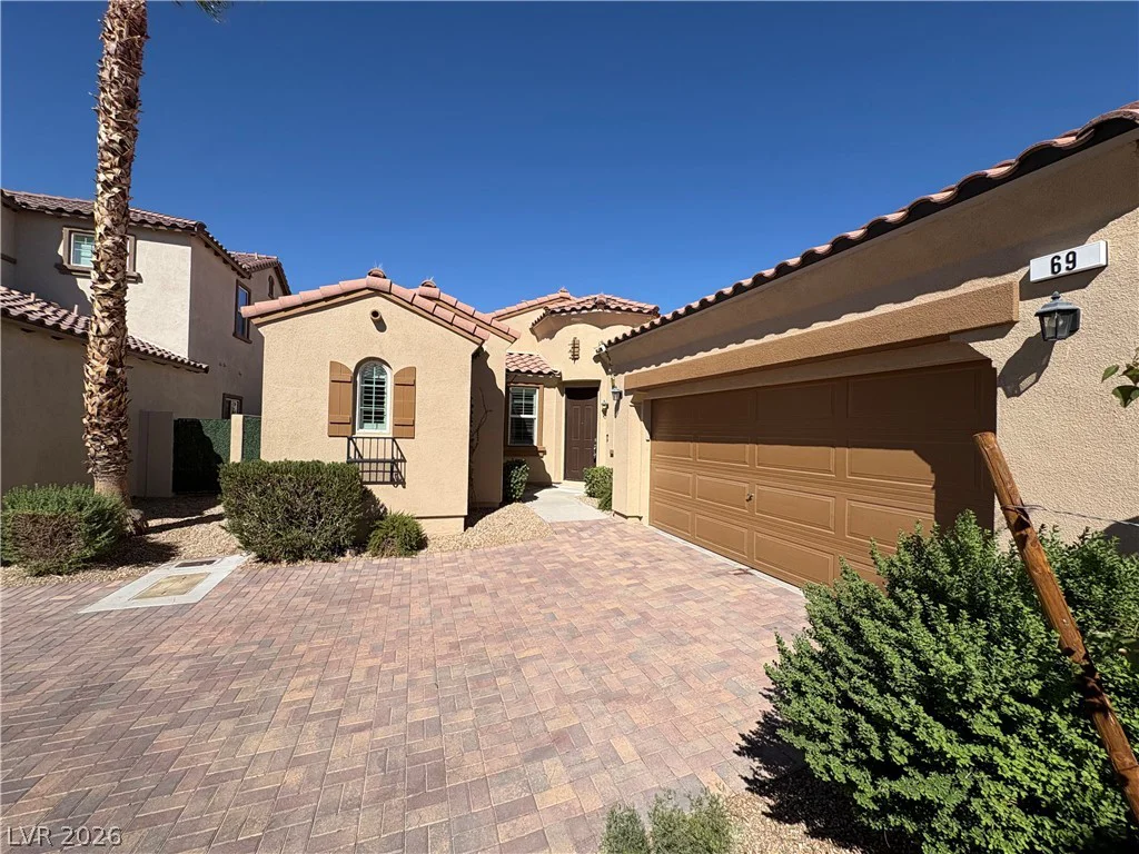 69 Via Di Mello, Henderson, NV 89011