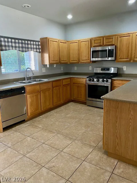 5836 Aimless, Henderson, NV 89011