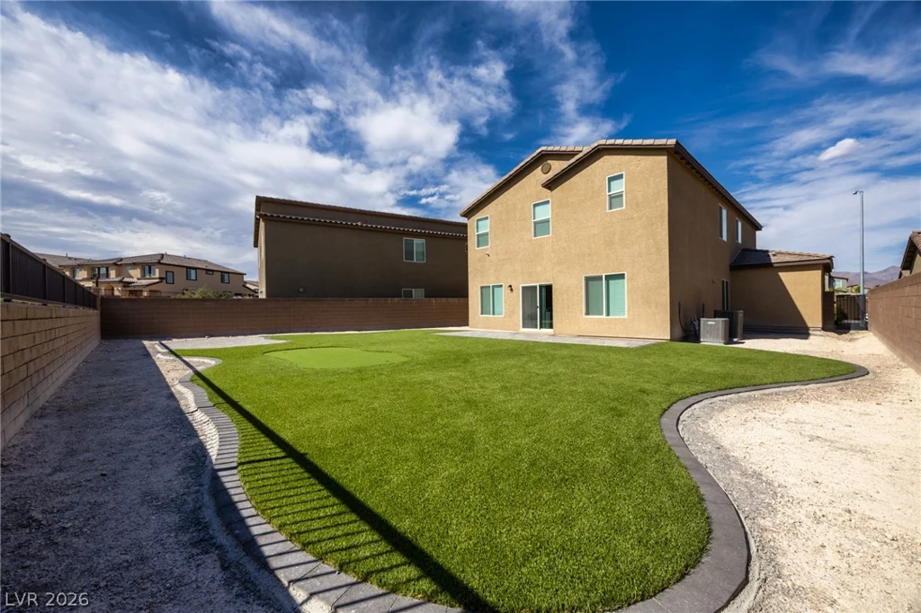 1845 James Creek, North Las Vegas, NV 89084