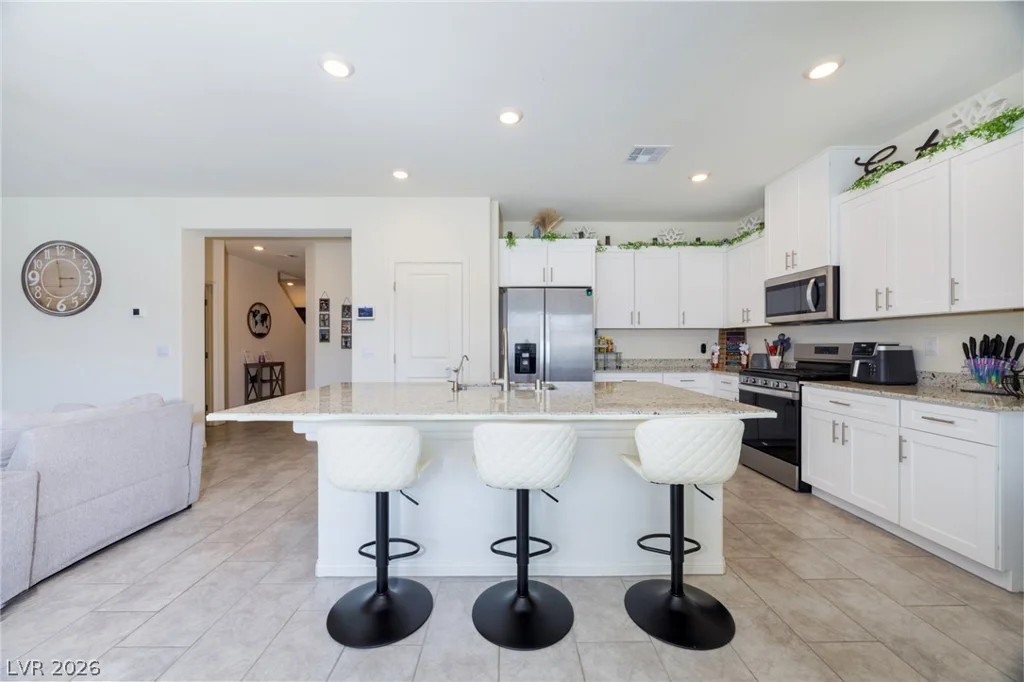 1845 James Creek, North Las Vegas, NV 89084