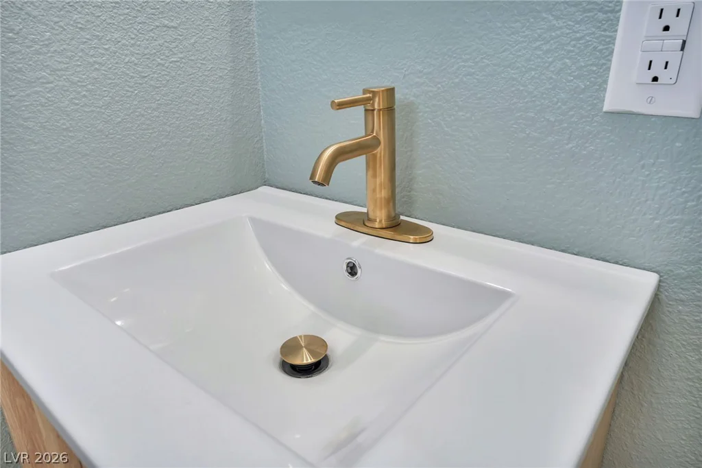 2210 Packard, North Las Vegas, NV 89030