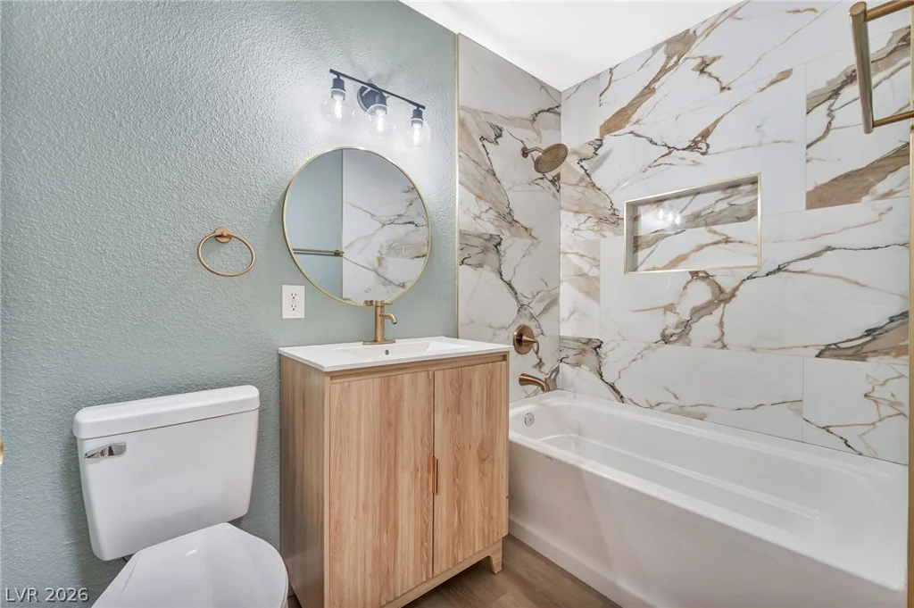 2210 Packard, North Las Vegas, NV 89030