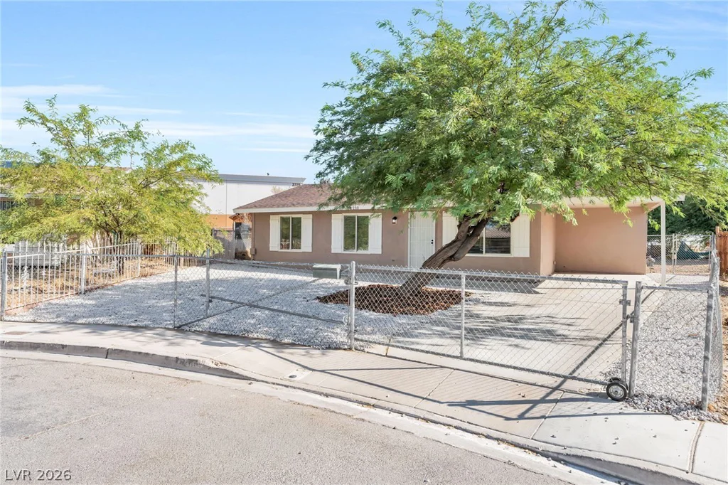 2210 Packard, North Las Vegas, NV 89030