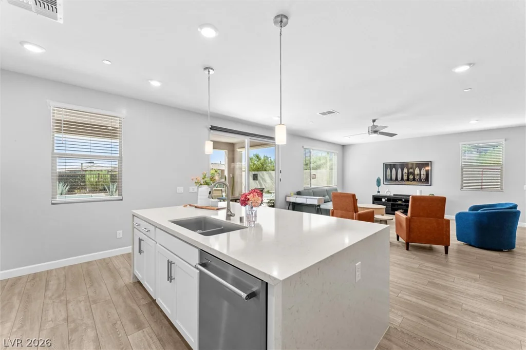 402 Black Turnstone, Las Vegas, NV 89138