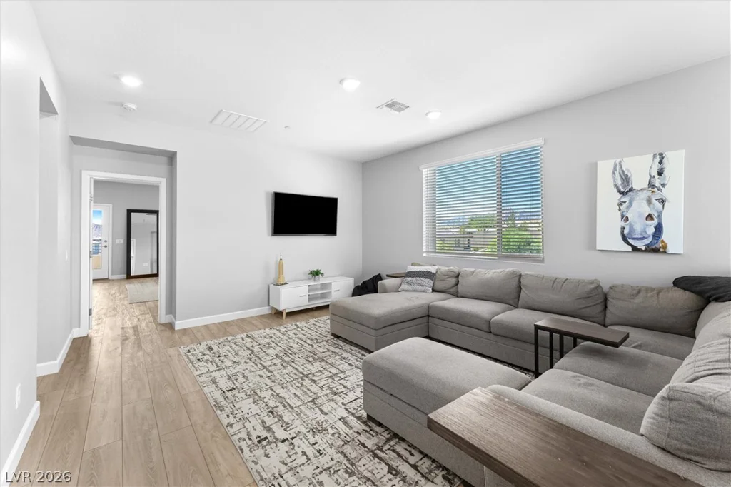 402 Black Turnstone, Las Vegas, NV 89138