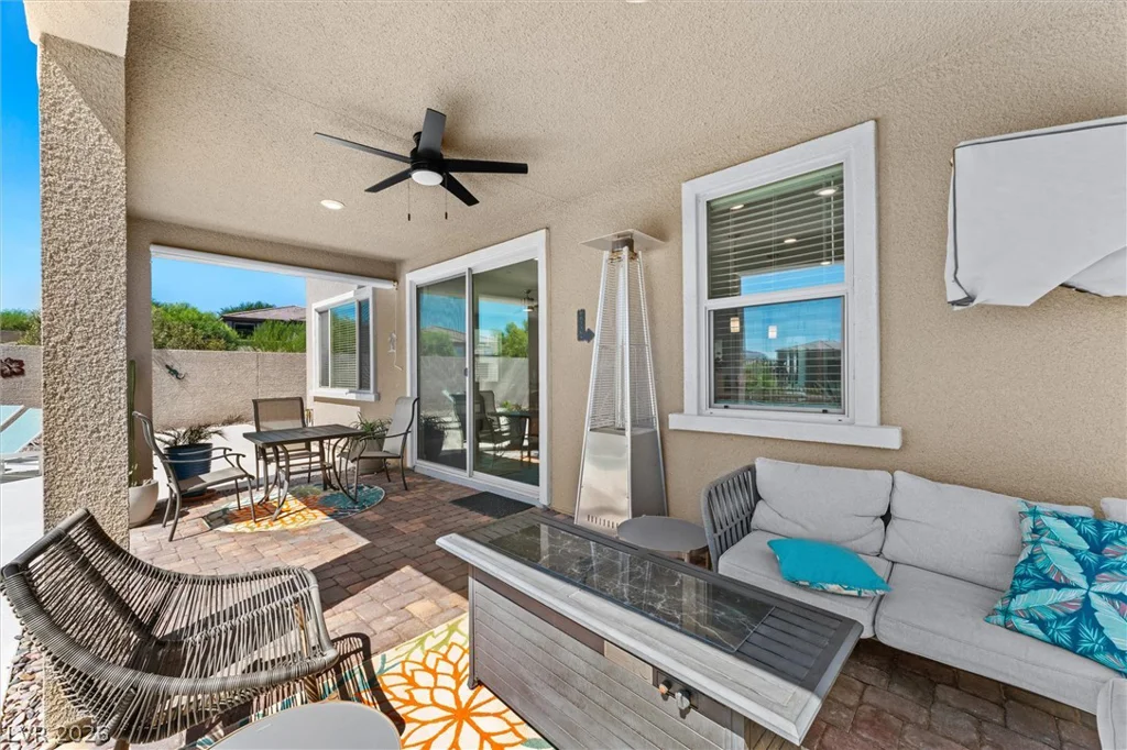 402 Black Turnstone, Las Vegas, NV 89138