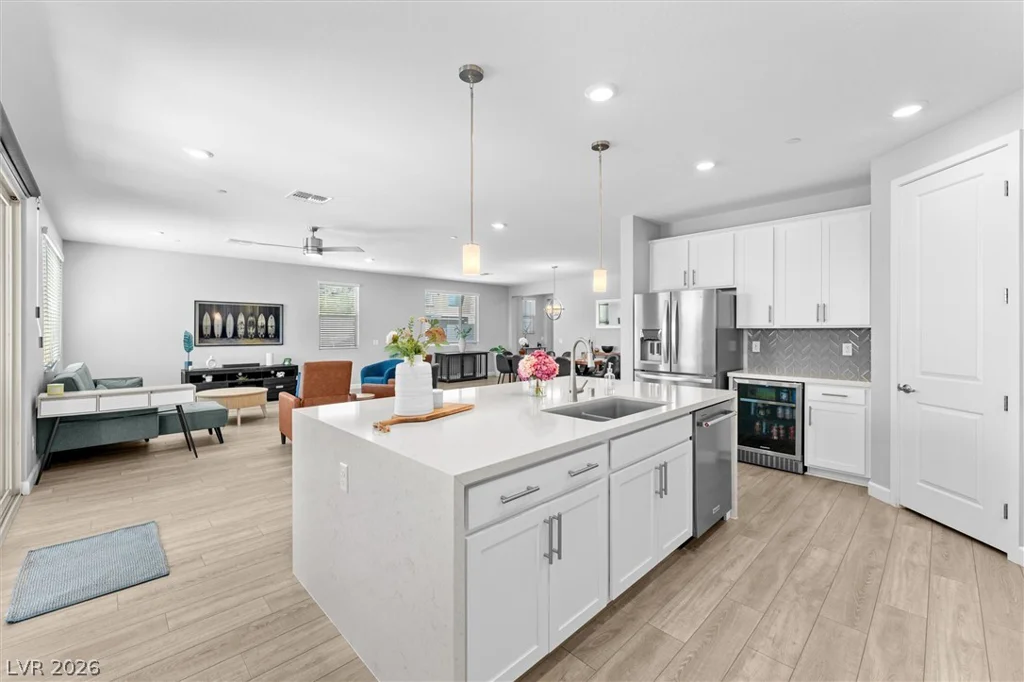 402 Black Turnstone, Las Vegas, NV 89138