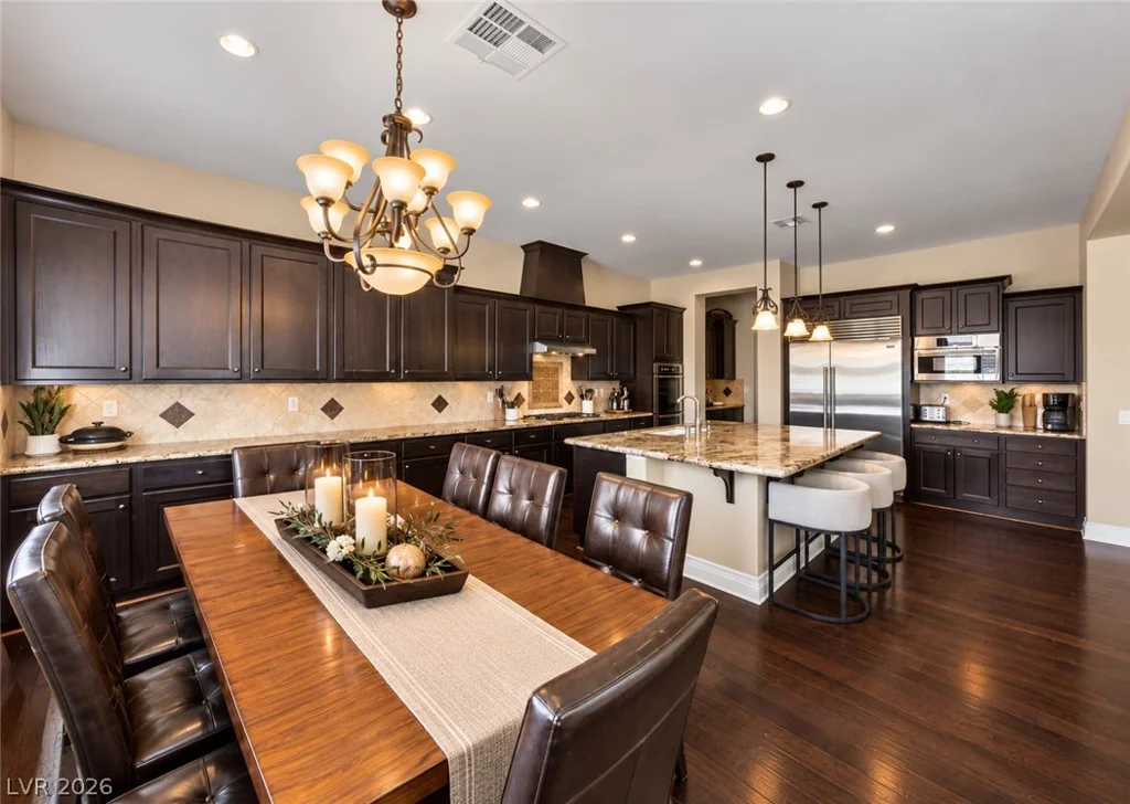 9843 Cathedral Pines, Las Vegas, NV 89149