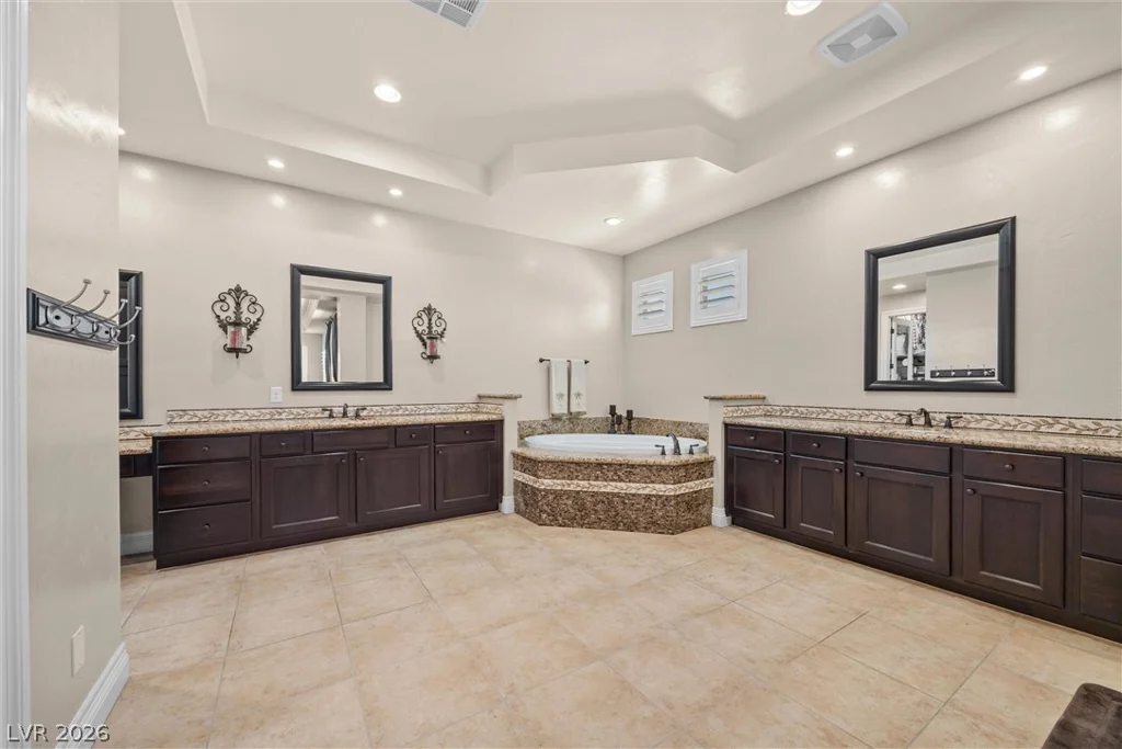 9843 Cathedral Pines, Las Vegas, NV 89149