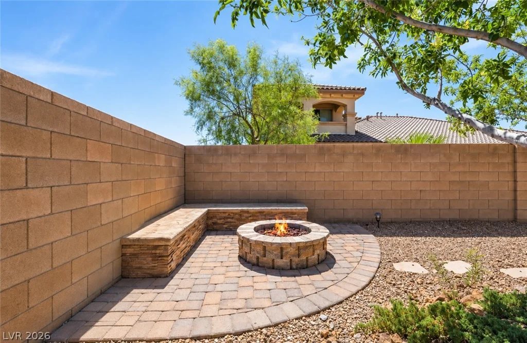 9843 Cathedral Pines, Las Vegas, NV 89149