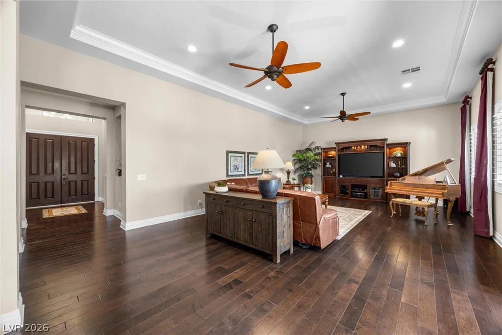 9843 Cathedral Pines, Las Vegas, NV 89149
