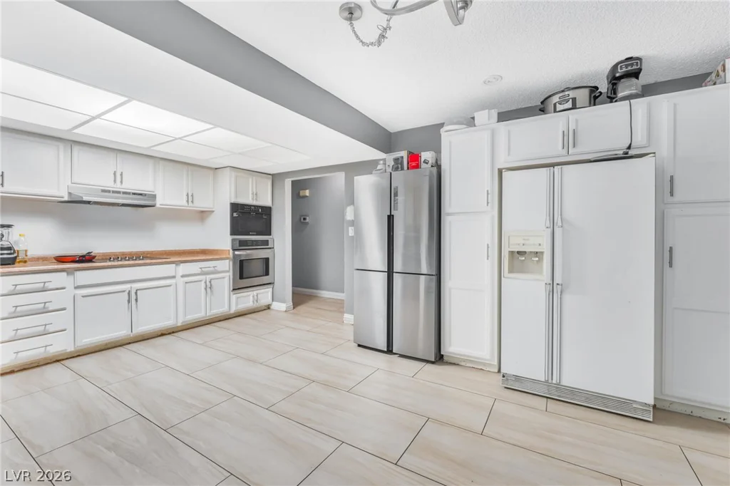 4326 Saint Louis, Las Vegas, NV 89104