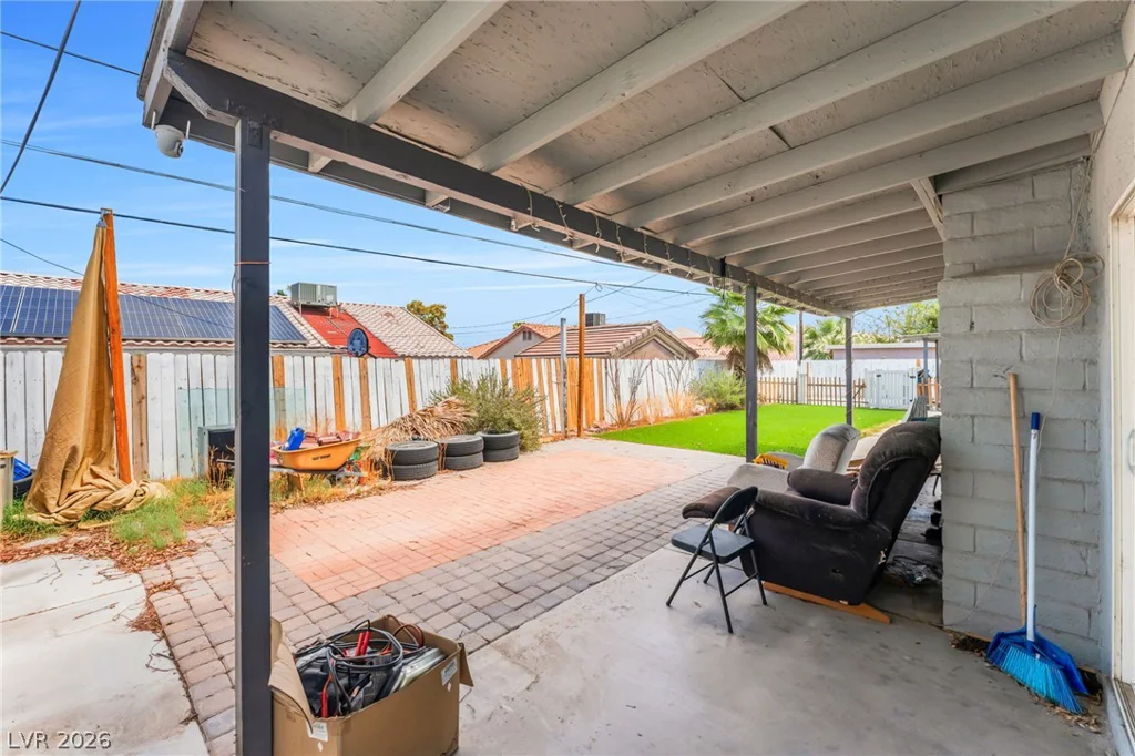 4326 Saint Louis, Las Vegas, NV 89104