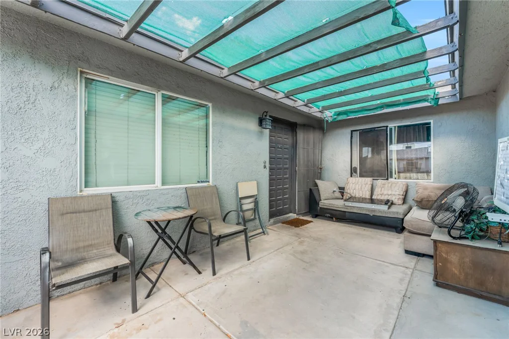 4326 Saint Louis, Las Vegas, NV 89104
