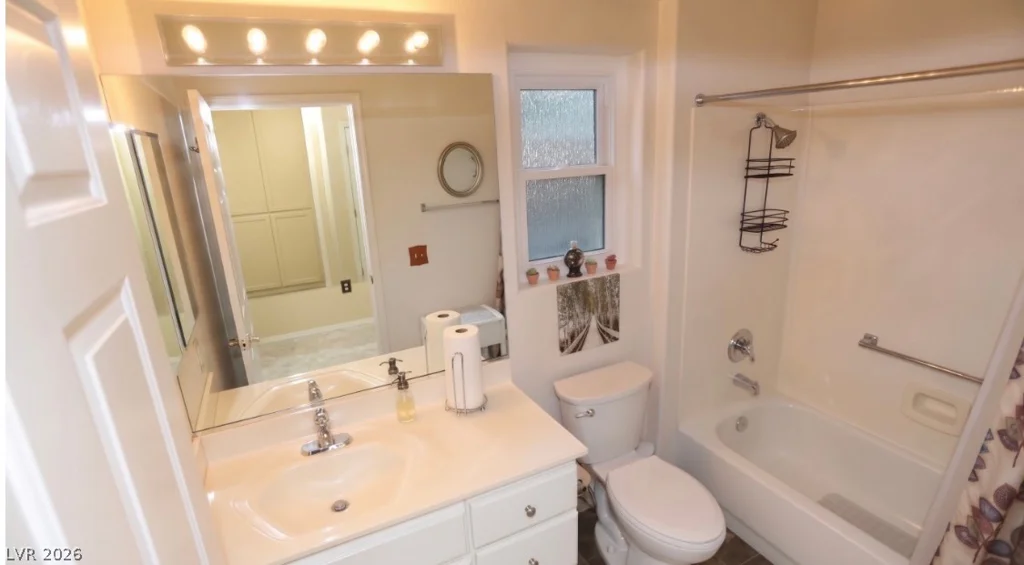 11032 Clarion, Las Vegas, NV 89134
