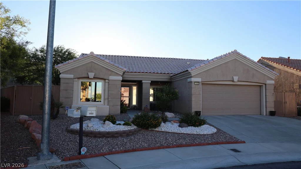 11032 Clarion, Las Vegas, NV 89134