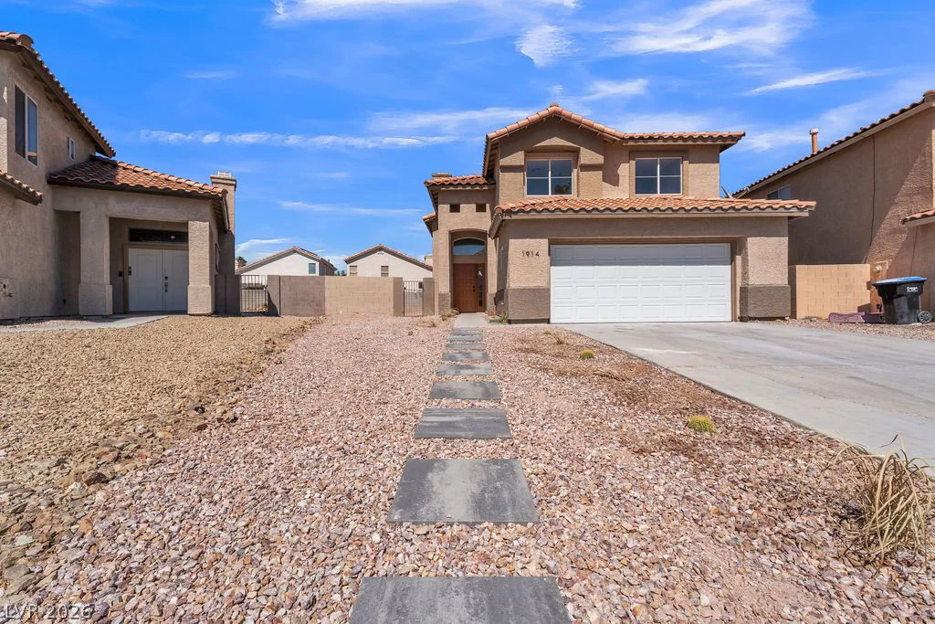 1914 Pintura, North Las Vegas, NV 89031
