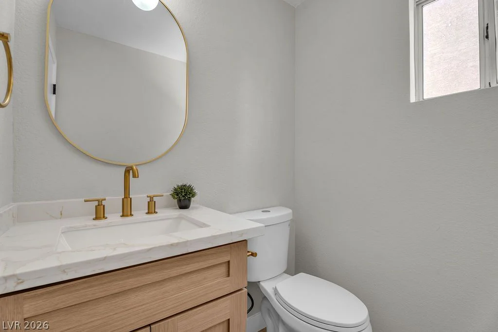 1914 Pintura, North Las Vegas, NV 89031