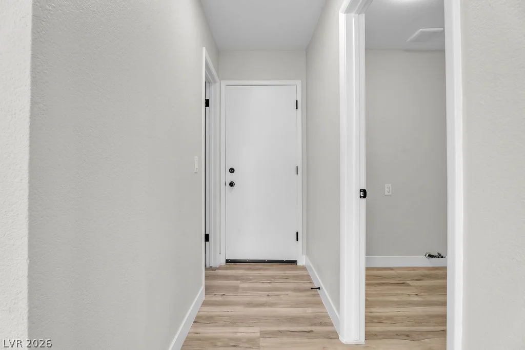 1914 Pintura, North Las Vegas, NV 89031