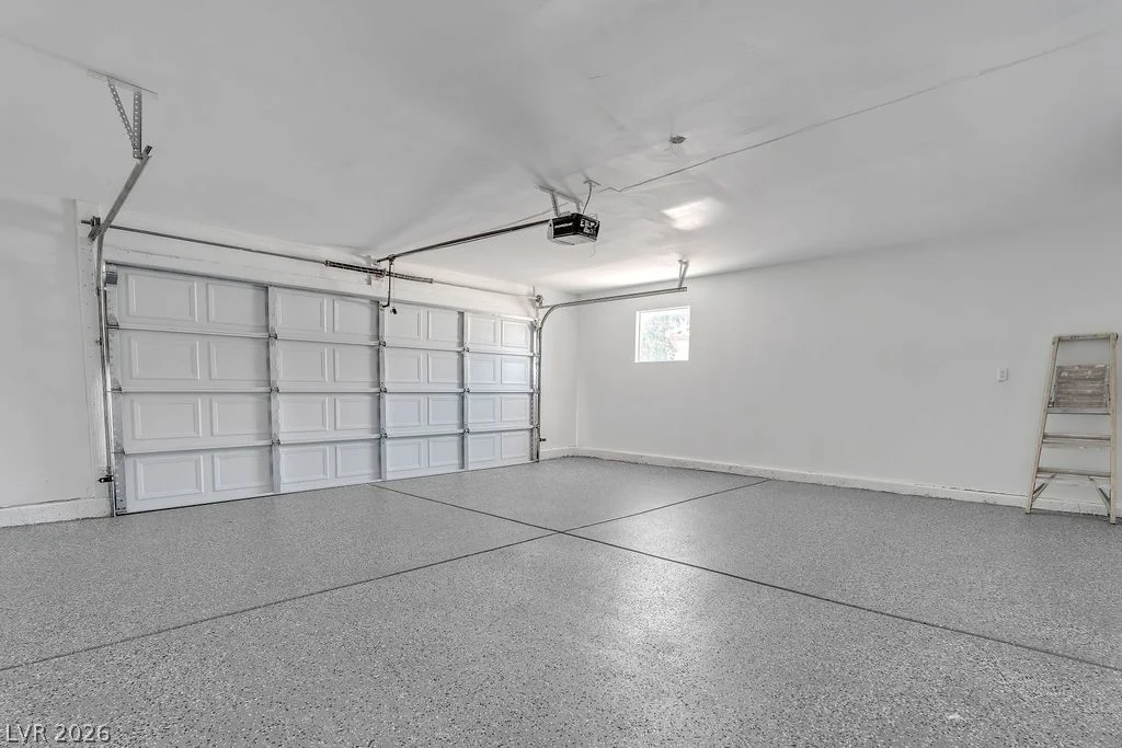 1914 Pintura, North Las Vegas, NV 89031