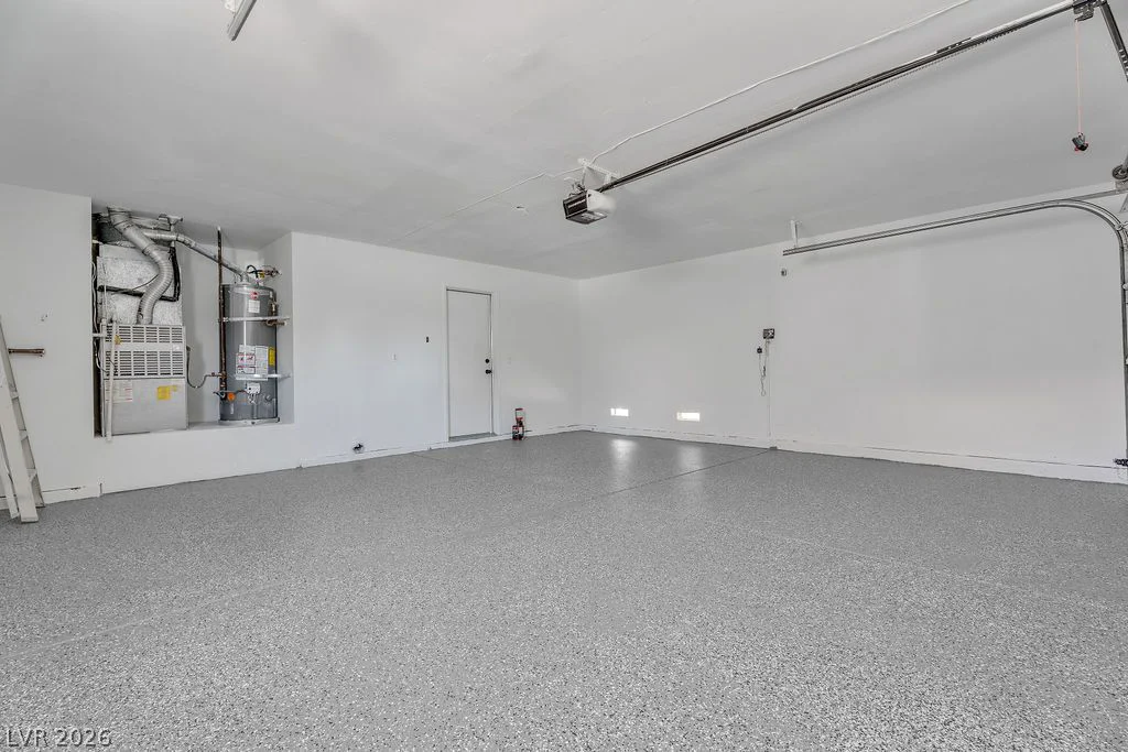 1914 Pintura, North Las Vegas, NV 89031