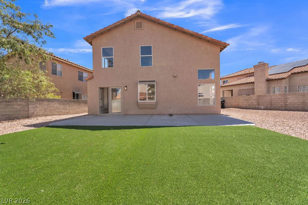 1914 Pintura, North Las Vegas, NV 89031
