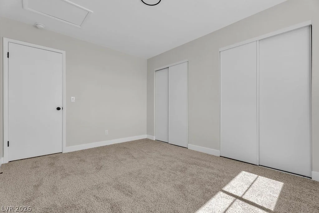 1914 Pintura, North Las Vegas, NV 89031