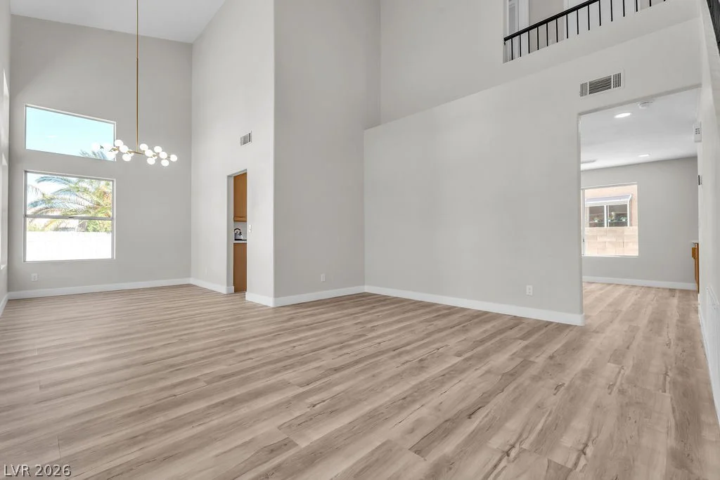 1914 Pintura, North Las Vegas, NV 89031