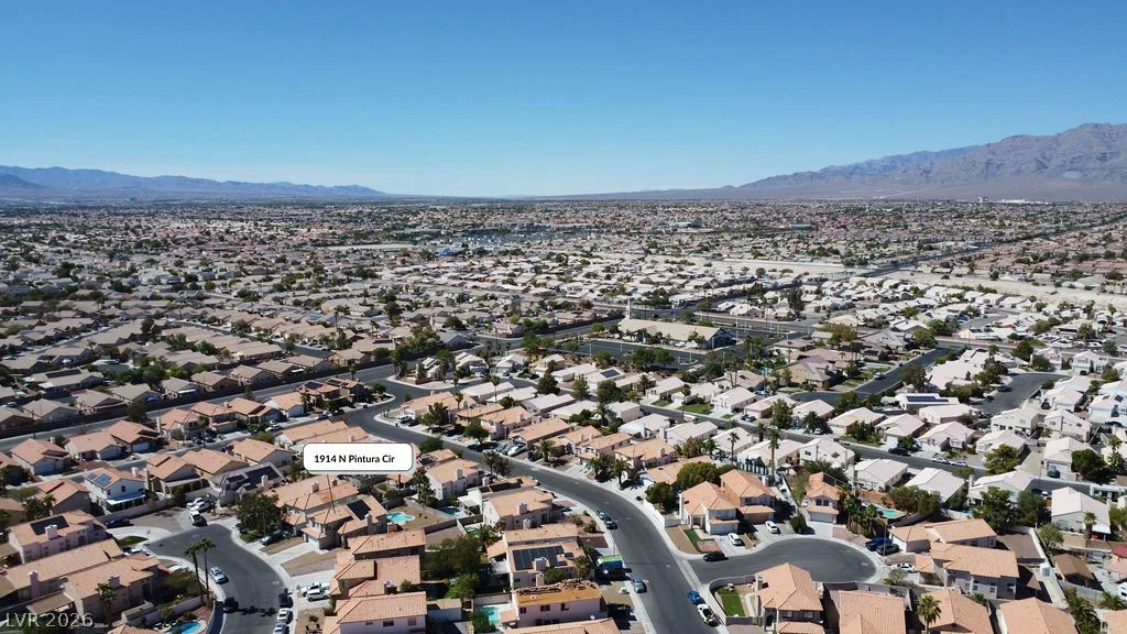 1914 Pintura, North Las Vegas, NV 89031
