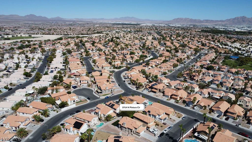 1914 Pintura, North Las Vegas, NV 89031
