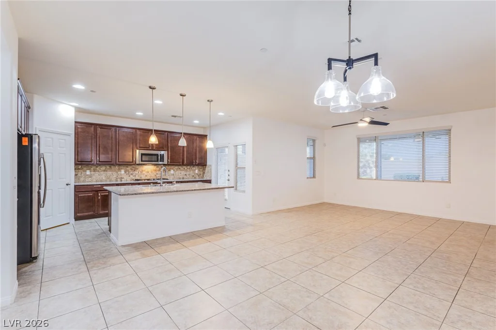 379 Pretissimo, Henderson, NV 89011