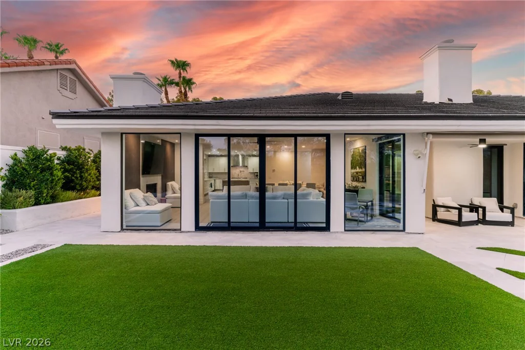 8633 Robinson Ridge, Las Vegas, NV 89117